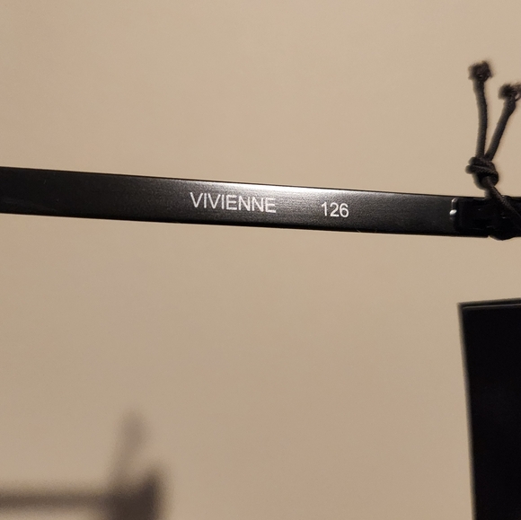 Quay aviator sunglasses NWT - Picture 4 of 4